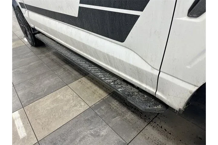 $40000 : Ford F-150 2023 4x4 XLT 4dr image 6