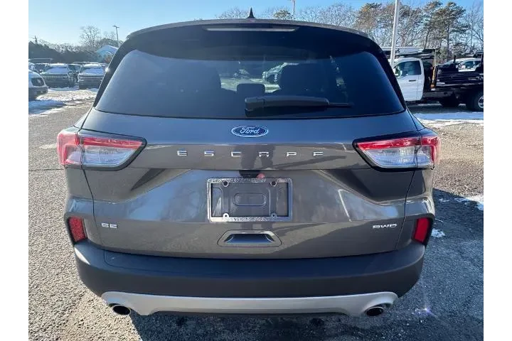 $22500 : Ford Escape 2022 AWD SE 4dr image 4