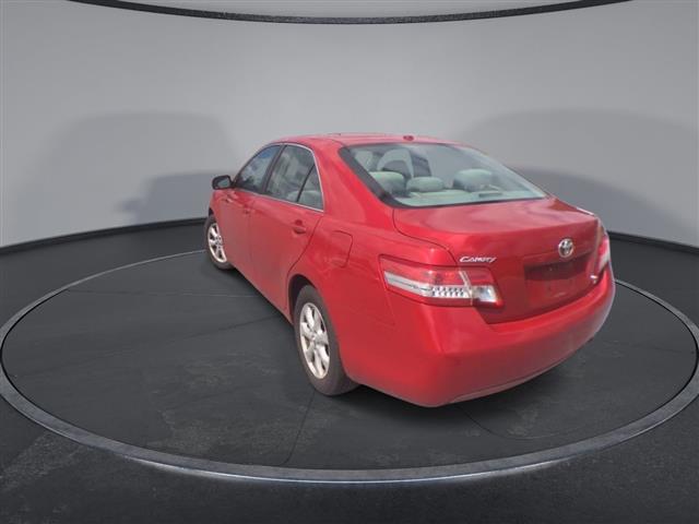 $11000 : PRE-OWNED 2011 TOYOTA CAMRY LE image 7