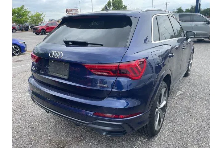 $17495 : Audi Q3 2021 AWD quattro S l image 6