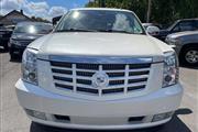 $10995 : 2010 Escalade Luxury thumbnail