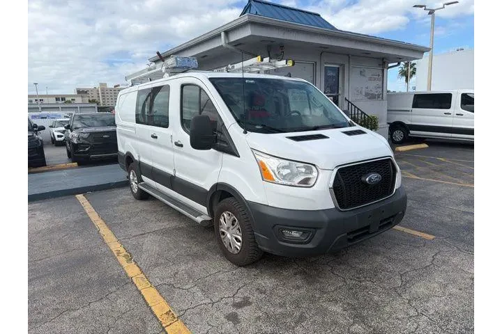 $23990 : Ford Transit 2021 250 3dr SW image 3