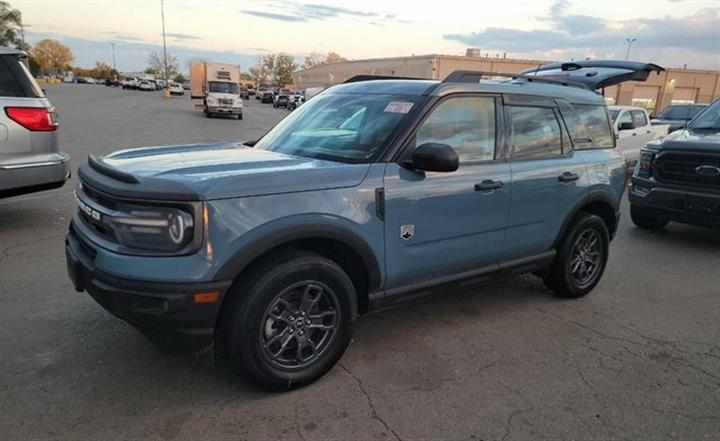 $23362 : Pre-Owned 2022 Bronco Sport B image 1