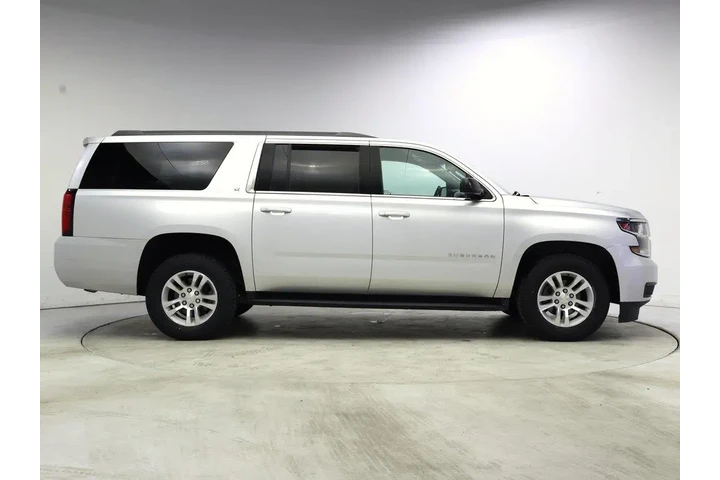 $33998 : Chevrolet Suburban 2018 4x4 image 7