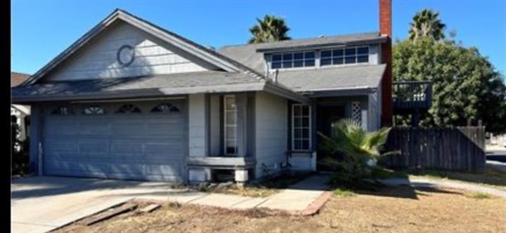 $2875 : Casa en renta en Moreno Valley image 1