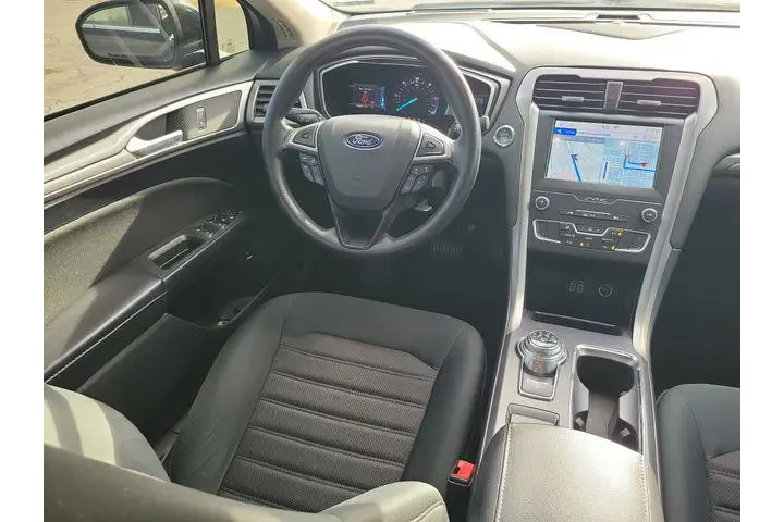 $13990 : Ford Fusion Hybrid 2020 SE 4 image 8