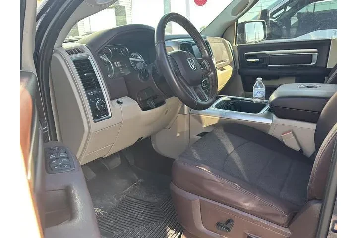 $17995 : Ram 1500 2016 4x2 SLT 4dr Cr image 3