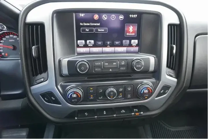 $34889 : GMC Sierra 1500 2016 4x4 SLT image 8