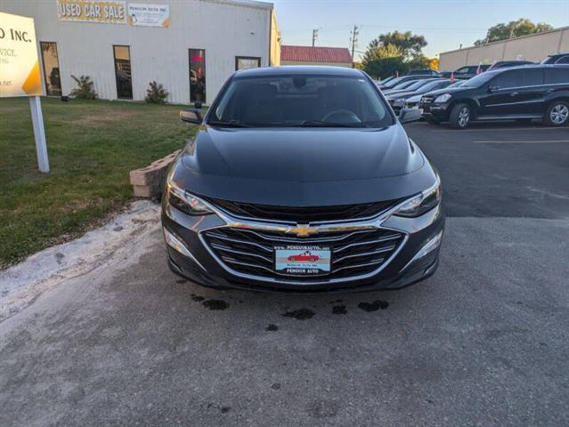 $11990 : 2019 Malibu LS image 9