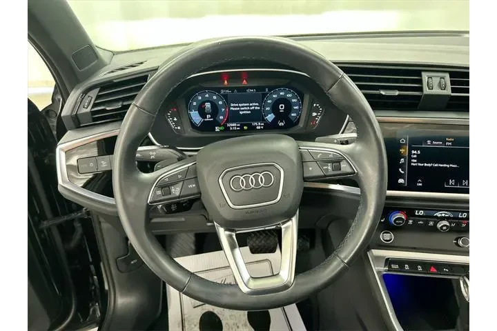 $29200 : Audi Q3 2022 AWD quattro S l image 8