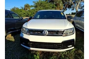$14995 : Volkswagen Tiguan 2020 SE 4d thumbnail