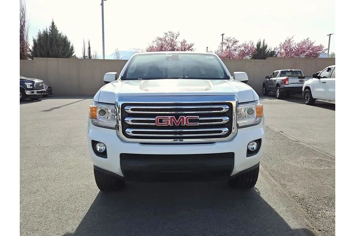 $24998 : GMC Canyon 2018 4x4 SLE 4dr image 2