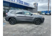 $15498 : Jeep Cherokee 2020 Latitude thumbnail