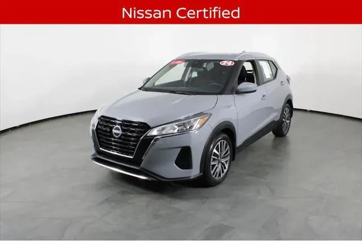$17763 : Nissan Kicks 2024 SV 4dr Cro image 2