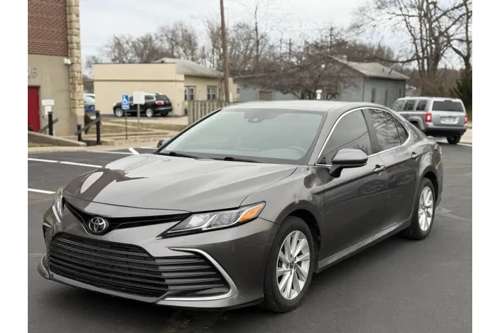 $14999 : 2021 Camry LE image 2