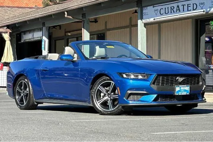 $29743 : Ford Mustang 2024 EcoBoost P image 2