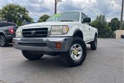 $8998 : 2000 Tacoma SR5 V6, SUPER CLE thumbnail