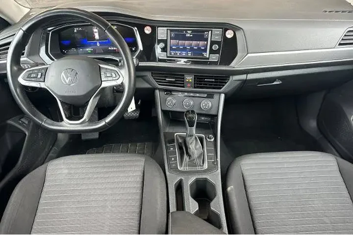 $16753 : Volkswagen Jetta 2024 S 4dr image 9