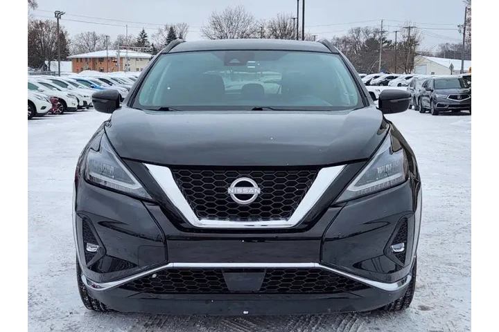 $17425 : 2023 Murano SV image 7