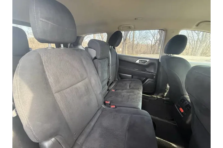 $5999 : 2015 Pathfinder S image 5