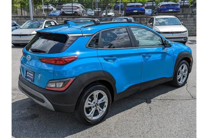 $18957 : Hyundai KONA 2023 SEL 4dr Cr image 7