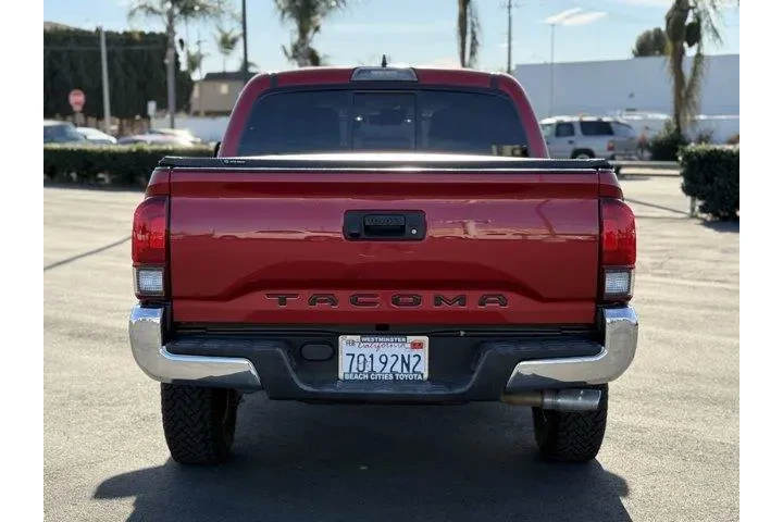 $28144 : Toyota Tacoma 2019 4x2 SR5 4 image 10