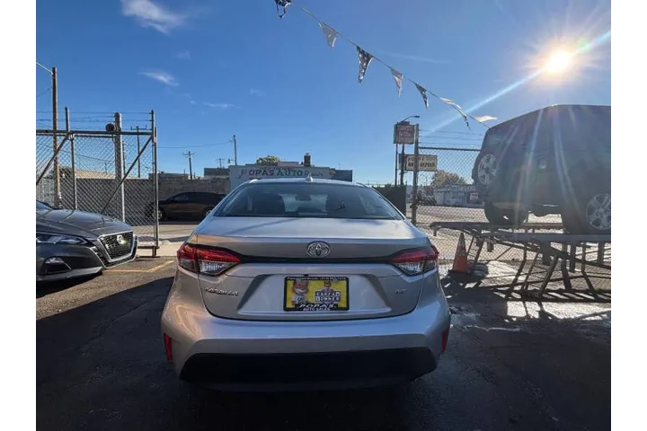 $23995 : 2025 Corolla LE image 8