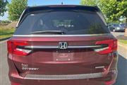 $34073 : PRE-OWNED 2021 HONDA ODYSSEY thumbnail