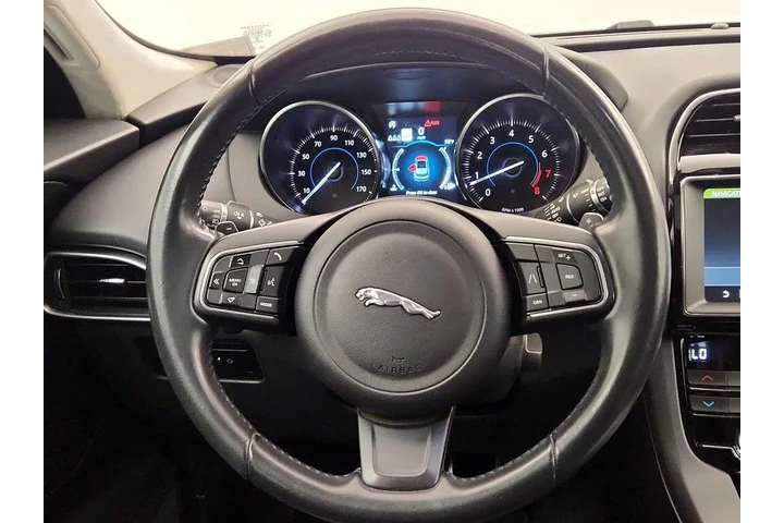 $21998 : Jaguar F-PACE 2019 AWD 25t P image 10