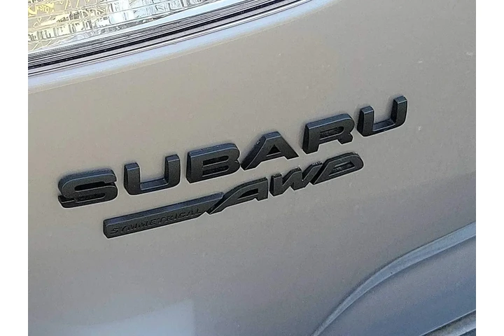 $39995 : Subaru Forester 2025 AWD Wil image 10