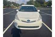 $12500 : 2013 Prius v Five thumbnail