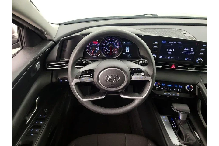 $20998 : Hyundai ELANTRA 2023 SEL 4dr image 10