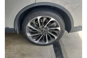 $27990 : Lincoln Aviator 2020 AWD Res thumbnail