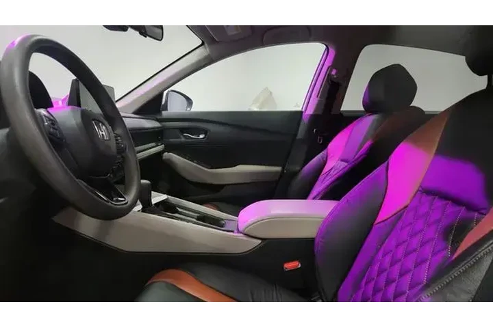 $23590 : Honda Accord 2025 LX 4dr Sed image 9