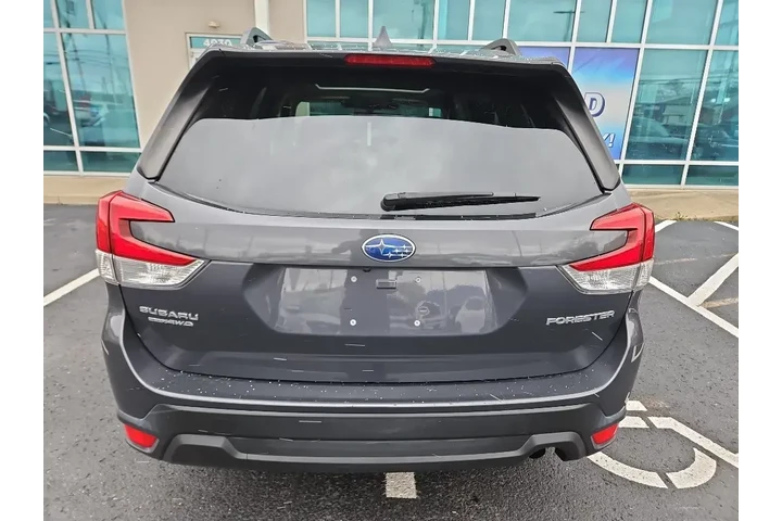 $23873 : Subaru Forester 2022 AWD Pre image 5