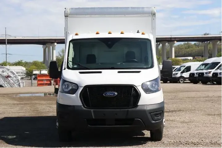 $35950 : Ford Transit 2022 350 HD 2dr image 3