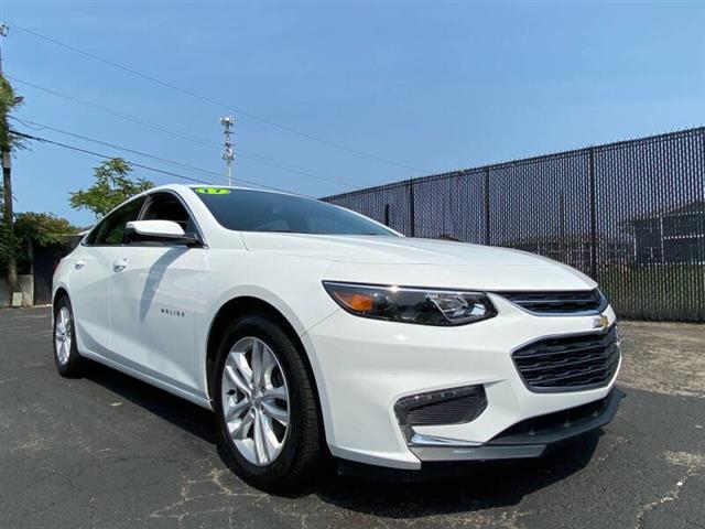 $15941 : 2017 Malibu LT image 4