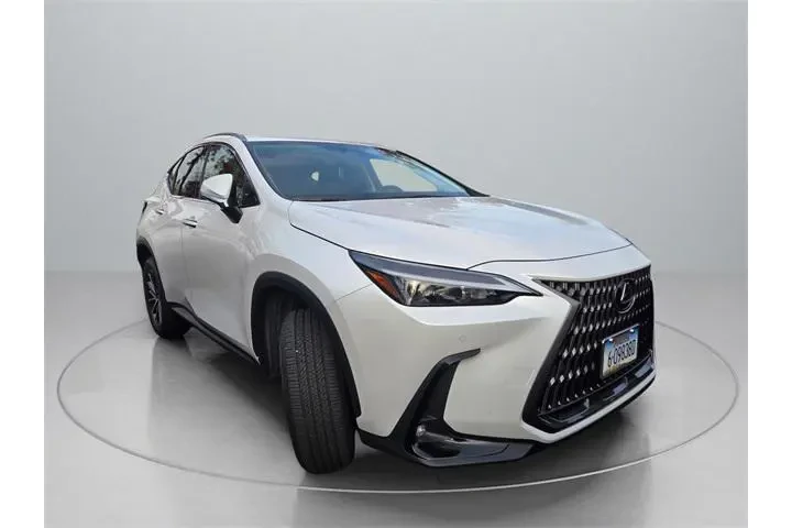 $36991 : Lexus NX 250 2023 Premium 4d image 2