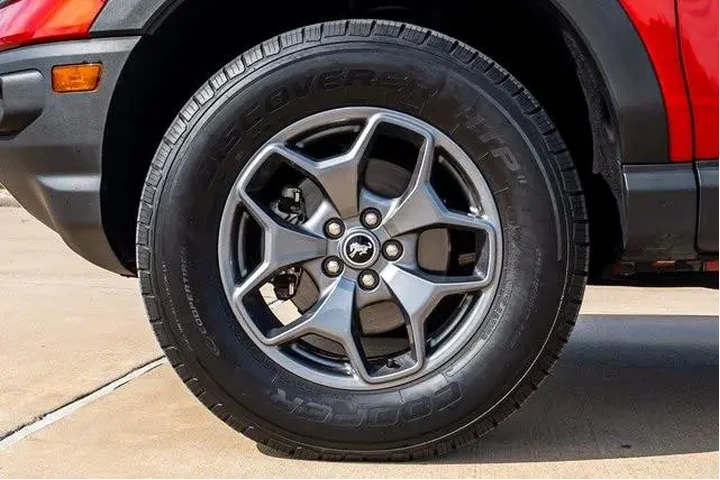 $25566 : Ford Bronco Sport 2022 AWD B image 6