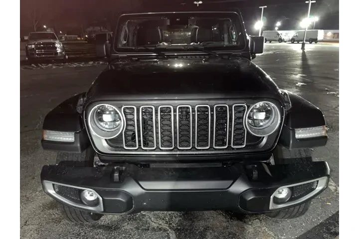 $39471 : Jeep Wrangler 2024 4x4 Sahar image 6