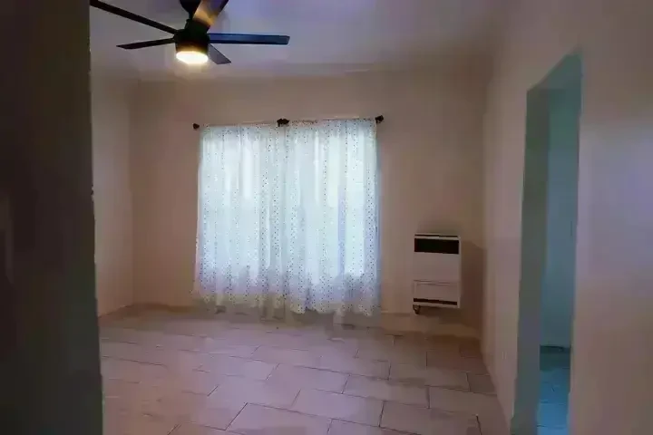 $1379 : LA. APARTAMENTO SINGLE image 2