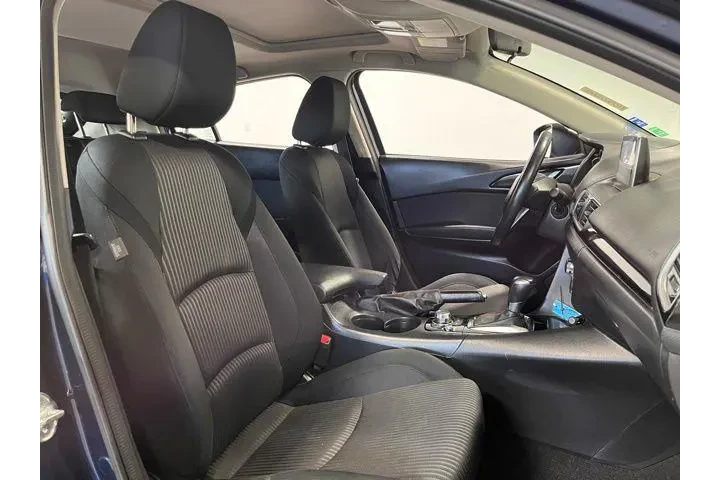 $11452 : Mazda Mazda3 2014 image 10