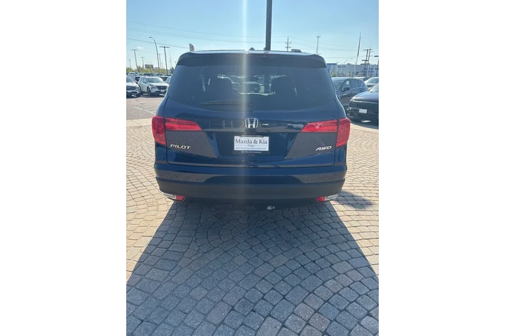$16798 : 2016 Pilot EX-L image 6