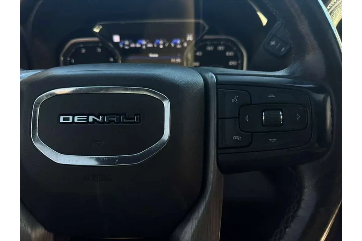 2021 GMC Sierra 2500HD Denali image 10