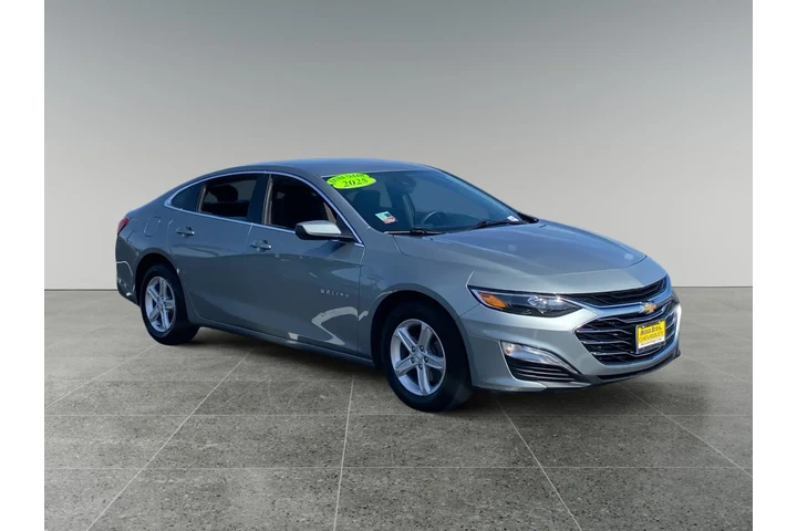 $27546 : Chevrolet Malibu 2025 LS 4dr image 7