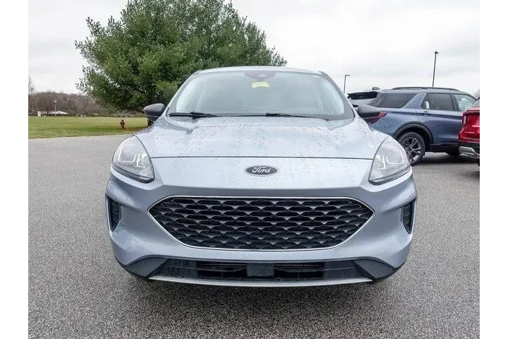 $20398 : Ford Escape 2022 AWD SE 4dr image 7