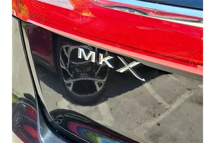 $15590 : Lincoln MKX 2018 Premiere 4d image 7