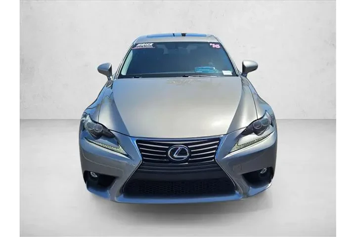 $20594 : Lexus IS 200t 2016 4dr Sedan image 2