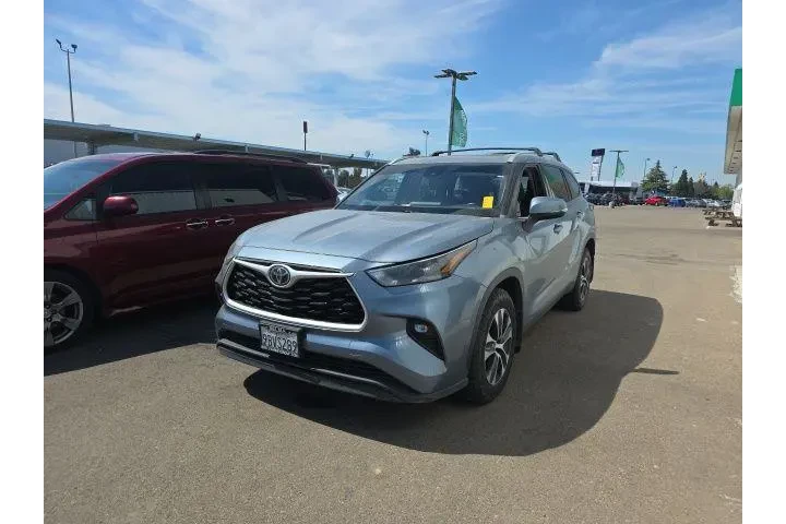$32500 : Toyota Highlander 2022 AWD X image 3