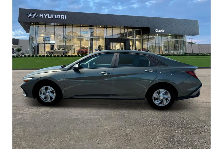 $20000 : Hyundai ELANTRA 2025 SE 4dr image 3